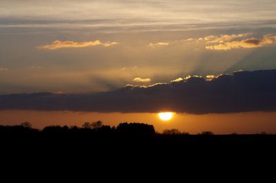 When the sun is going down_6696501413_l.jpg